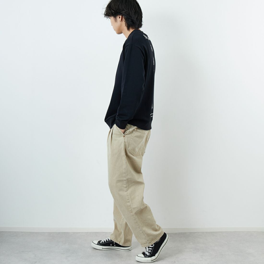 Ben Lenovitz [ベン レノビッツ] 別注 ドッグバックプリントスウェット [BL25F-002IN-JF] BLACK &&モデル身長：179cm 着用サイズ：L&&