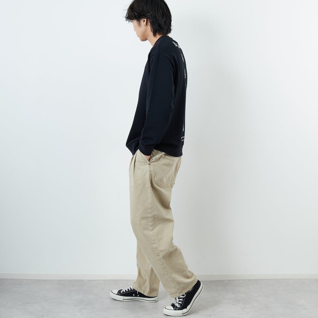 Ben Lenovitz [ベン レノビッツ] 別注 ドッグバックプリントスウェット [BL25F-002IN-JF] BLACK &&モデル身長：179cm 着用サイズ：L&&