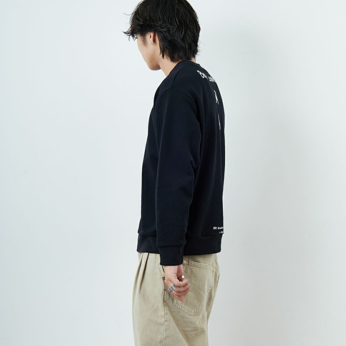 Ben Lenovitz [ベン レノビッツ] 別注 ドッグバックプリントスウェット [BL25F-002IN-JF] BLACK &&モデル身長：179cm 着用サイズ：M&&