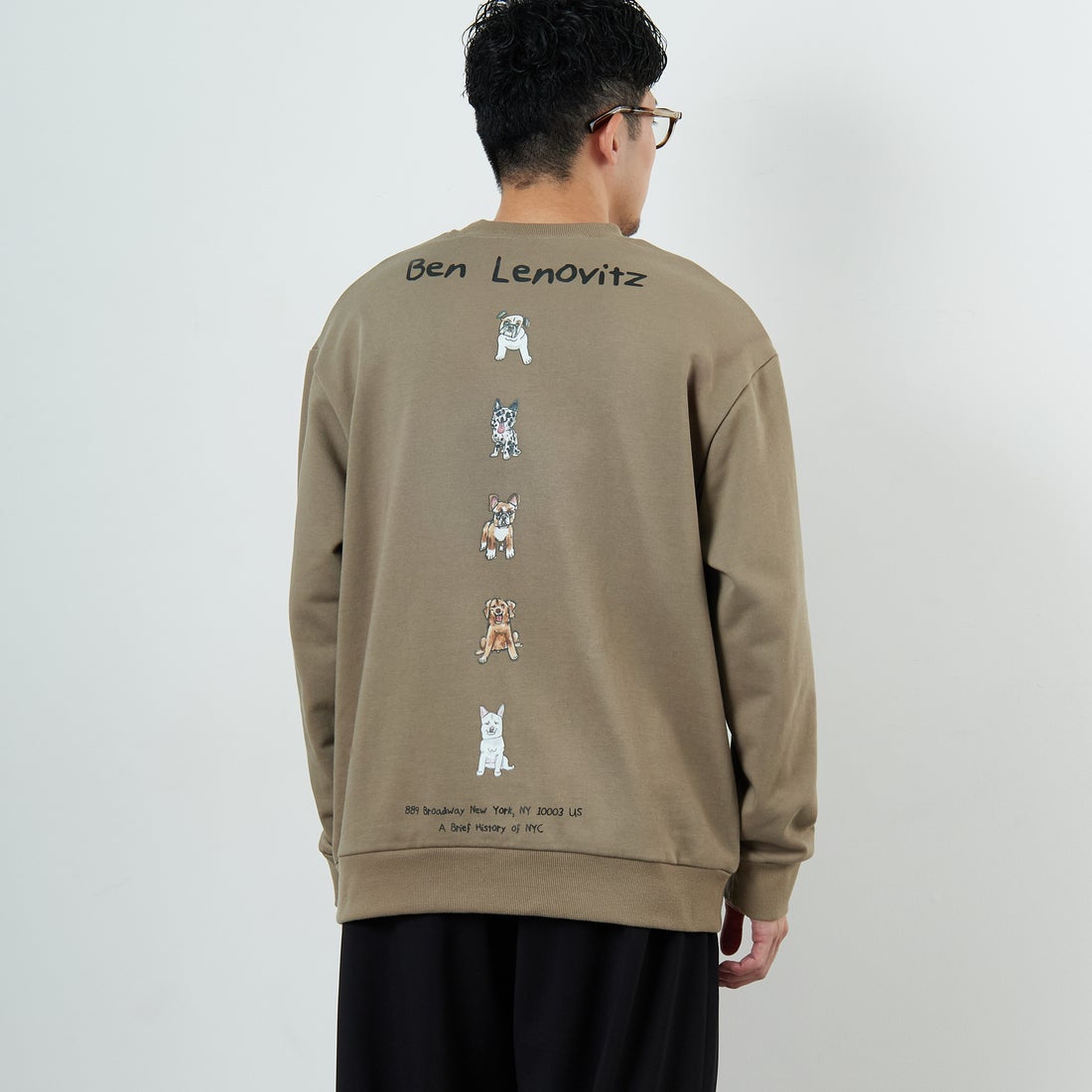 Ben Lenovitz [ベン レノビッツ] 別注 ドッグバックプリントスウェット [BL25F-002IN-JF] BEIGE &&モデル身長：168cm 着用サイズ：M&&