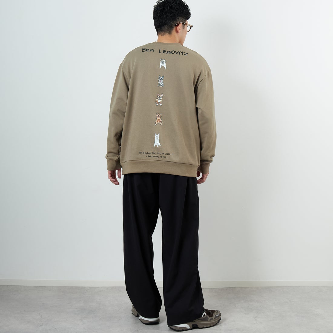 Ben Lenovitz [ベン レノビッツ] 別注 ドッグバックプリントスウェット [BL25F-002IN-JF] BEIGE &&モデル身長：168cm 着用サイズ：M&&