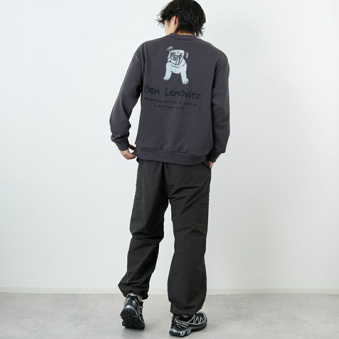 Ben Lenovitz [ベン レノビッツ] 別注 ドッグバックプリントスウェット [BL25F-003IN-JF] CHARCOAL &&モデル身長：179cm 着用サイズ：L&&