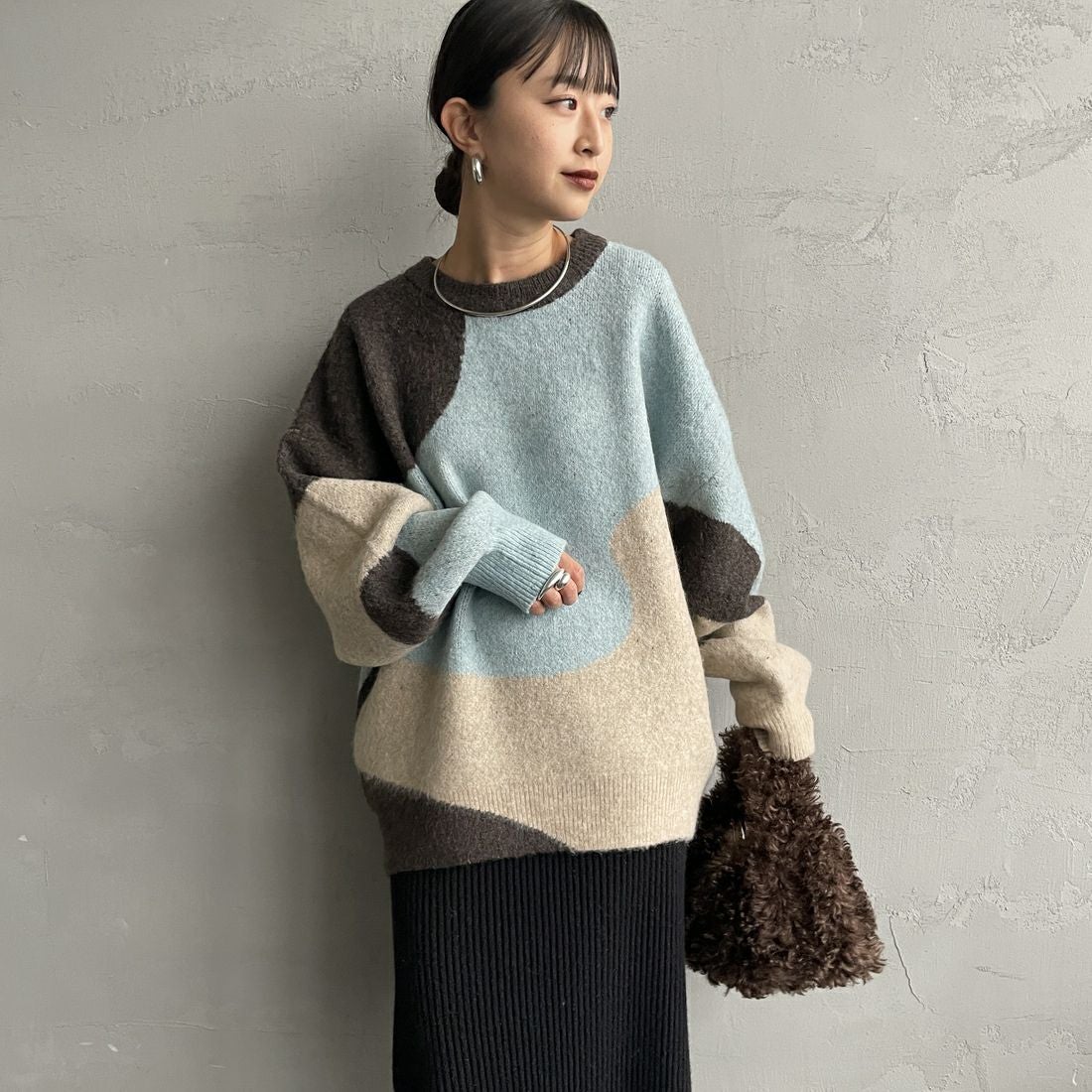 Maison de L'allure [メゾン ドゥ ラリュール] シャギージャガードニット [M25131040] 28 BROWN &&モデル身長：150cm 着用サイズ：F&&