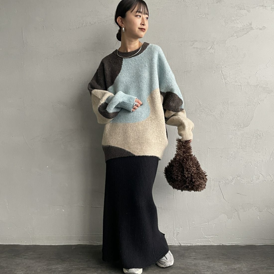 Maison de L'allure [メゾン ドゥ ラリュール] シャギージャガードニット [M25131040] 28 BROWN &&モデル身長：150cm 着用サイズ：F&&