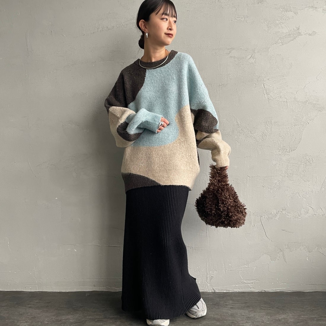 Maison de L'allure [メゾン ドゥ ラリュール] シャギージャガードニット [M25131040] 28 BROWN &&モデル身長：150cm 着用サイズ：F&&