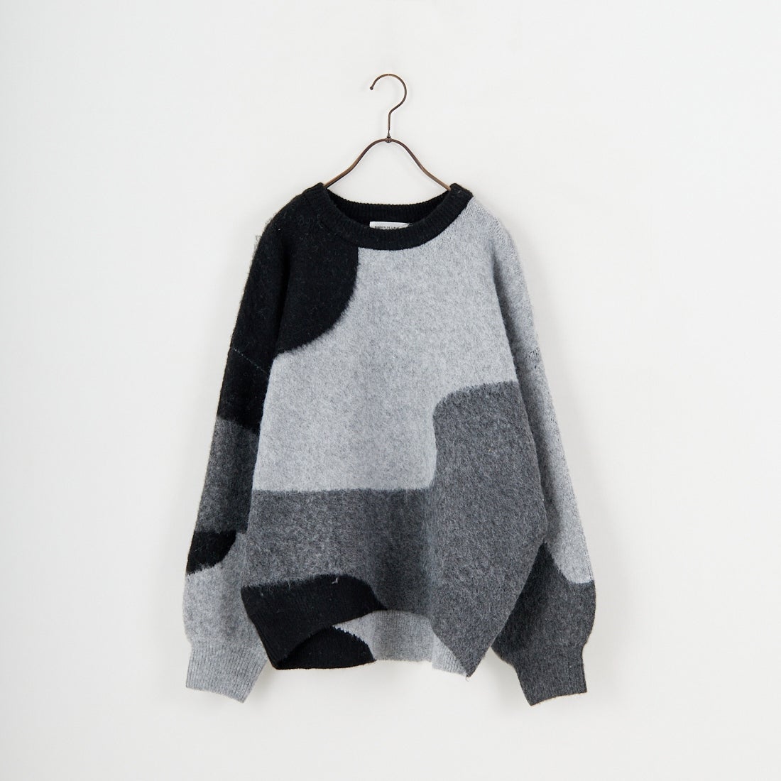 Maison de L'allure [メゾン ドゥ ラリュール] シャギージャガードニット [M25131040] 09 BLACK