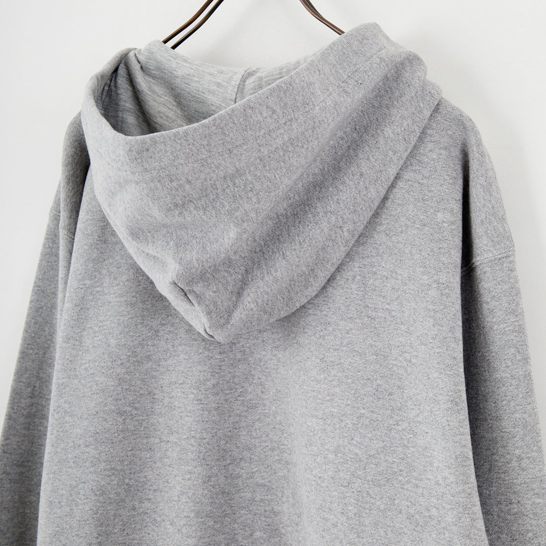 DENHAM [デンハム] チェーンステッチ ジップアップフーディ [CHAIN-ZIP-UP-HOODY] GREY