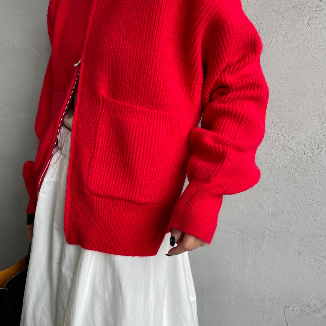 Maison de L'allure [メゾン ドゥ ラリュール] ダブルジップニットブルゾン [M25131041] 46 RED &&モデル身長：150cm 着用サイズ：F&&
