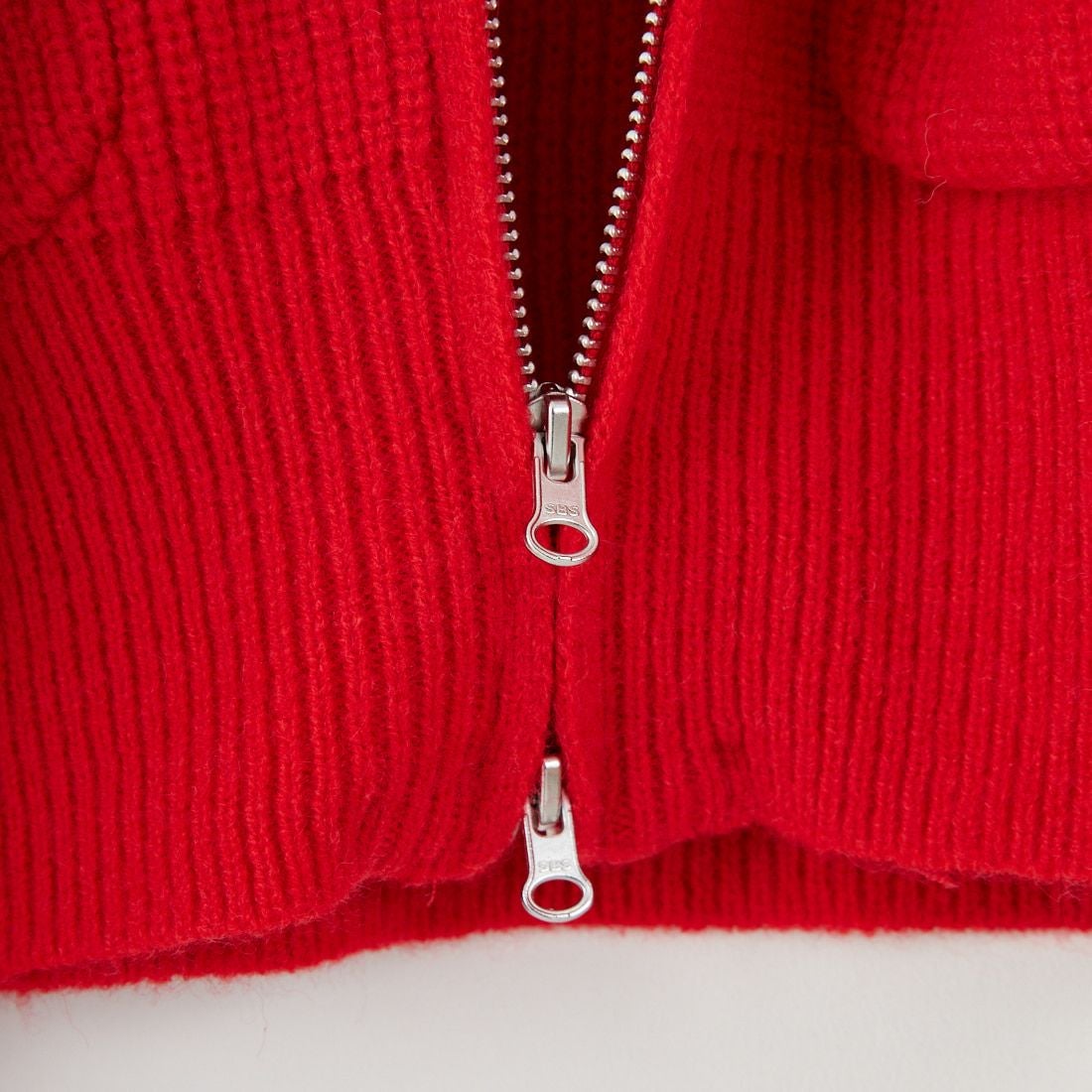 Maison de L'allure [メゾン ドゥ ラリュール] ダブルジップニットブルゾン [M25131041] 46 RED