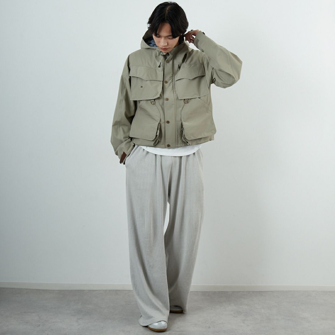 WOOLRICH [ウールリッチ] ゴアテックス 3レイヤーフィッシングジャケット [WJOU2000] OLIVE &&モデル身長：179cm 着用サイズ：M&&