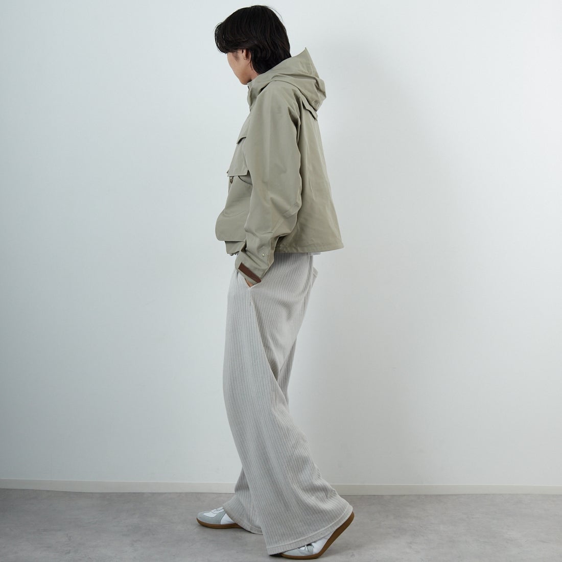 WOOLRICH [ウールリッチ] ゴアテックス 3レイヤーフィッシングジャケット [WJOU2000] OLIVE &&モデル身長：179cm 着用サイズ：M&&