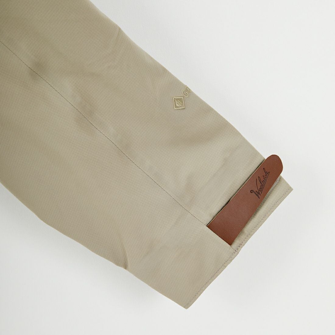 WOOLRICH [ウールリッチ] ゴアテックス 3レイヤーフィッシングジャケット [WJOU2000] OLIVE