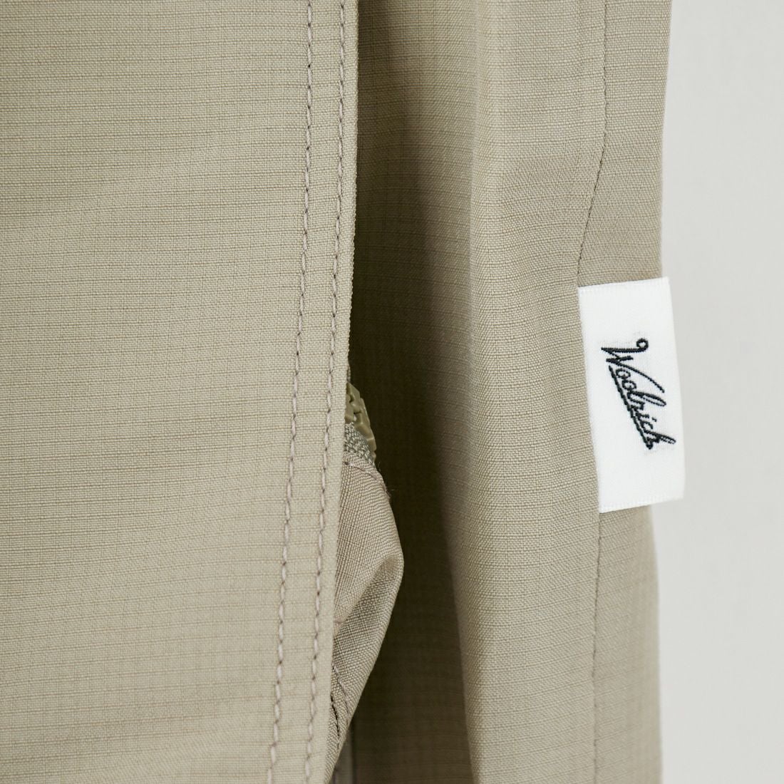 WOOLRICH [ウールリッチ] ゴアテックス 3レイヤーフィッシングジャケット [WJOU2000] OLIVE