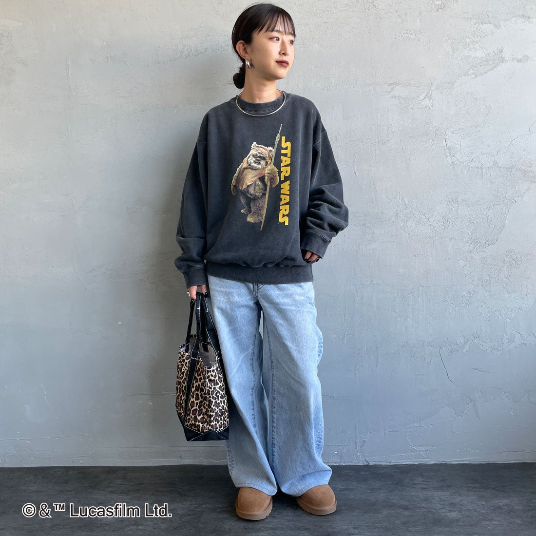 GOOD ROCK SPEED [グッドロックスピード] 別注 / STAR WARS / プリントスウェット [INTN-055-JF] CHARCOAL &&モデル身長：150cm 着用サイズ：M&&