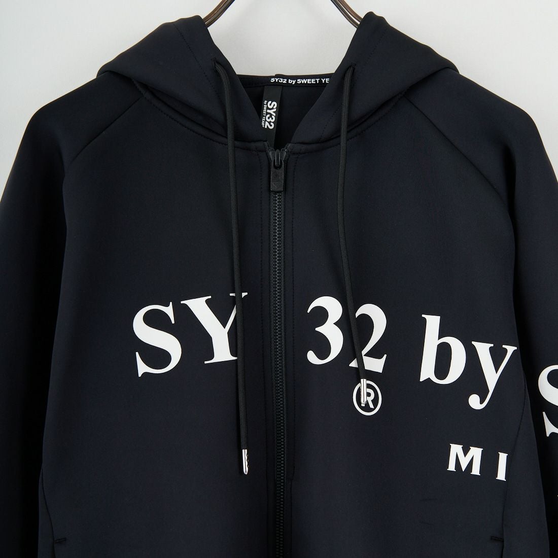 SY32 [エスワイサーティトゥ] ダブルニット セパレートグラフィックジップフーディ [15515] BLACK