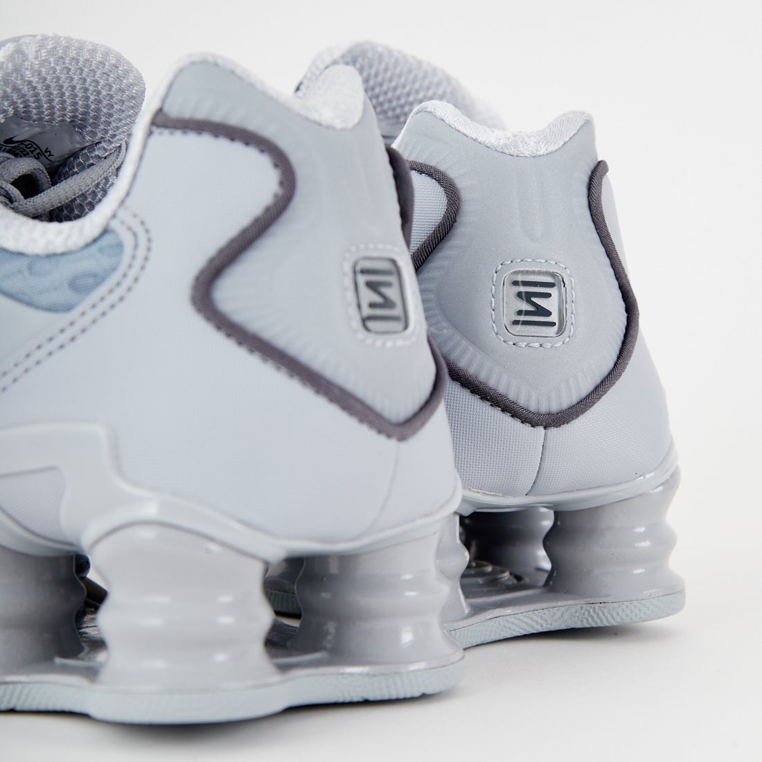 NIKE [ナイキ] ショックス TL [AV3595] 015 WOLF G