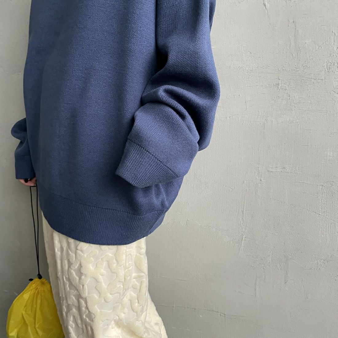 THE FOX [ザフォックス] 別注 ポロカラーニット [JFL25AW-04-JF] BLUE &&モデル身長：150cm 着用サイズ：S&&