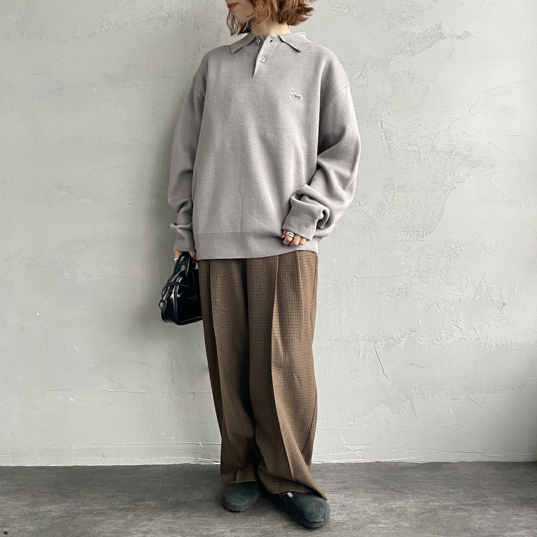 THE FOX [ザフォックス] 別注 ポロカラーニット [JFL25AW-04-JF] GRAY &&モデル身長：158cm 着用サイズ：S&&