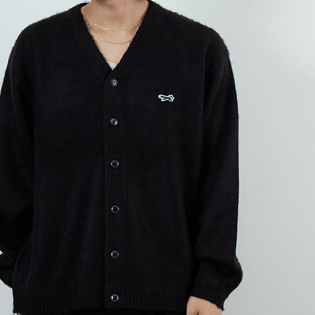 THE FOX [ザフォックス] 別注 シャギーニットカーディガン [JFL25AW-05-JF] BLACK &&モデル身長：179cm 着用サイズ：M&&