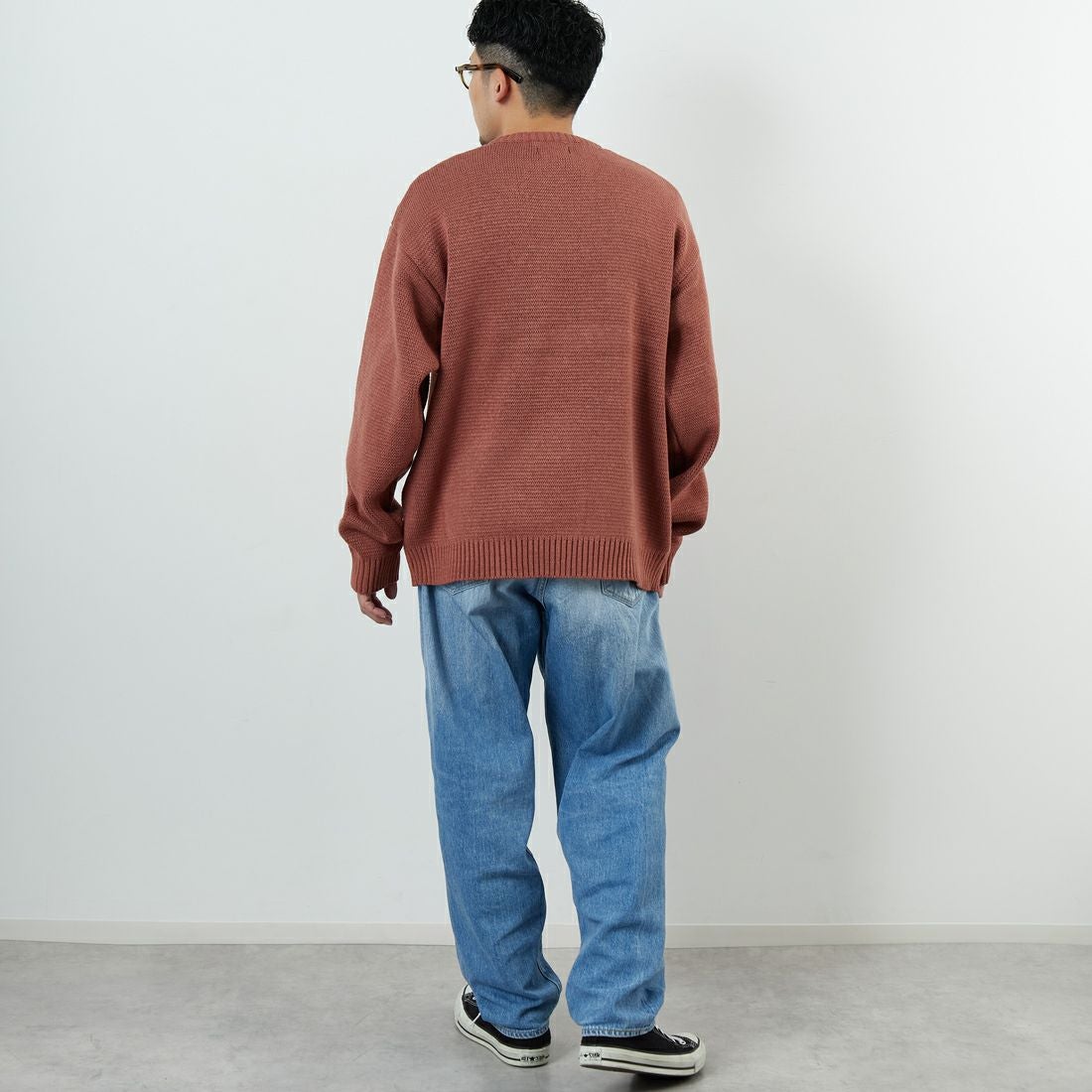 THE FOX [ザフォックス] 別注 アニマル柄クルーネックジャガードニット [JFL25AW-09-JF] PINK &&モデル身長：168cm 着用サイズ：M&&