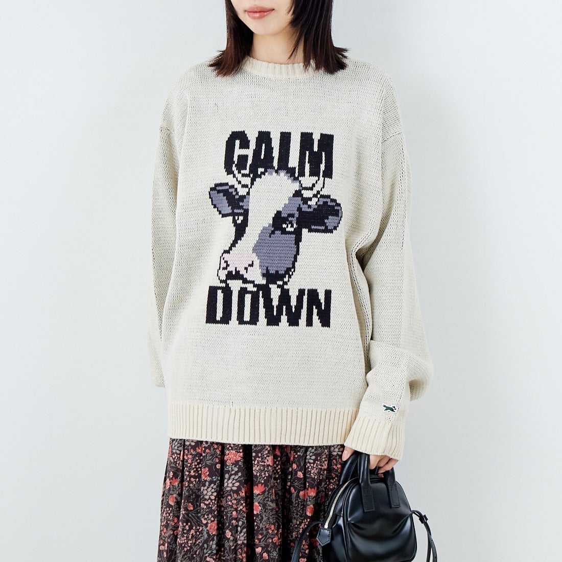 THE FOX [ザフォックス] 別注 アニマル柄クルーネックジャガードニット [JFL25AW-09-JF] NATURAL &&モデル身長：162cm 着用サイズ：S&&