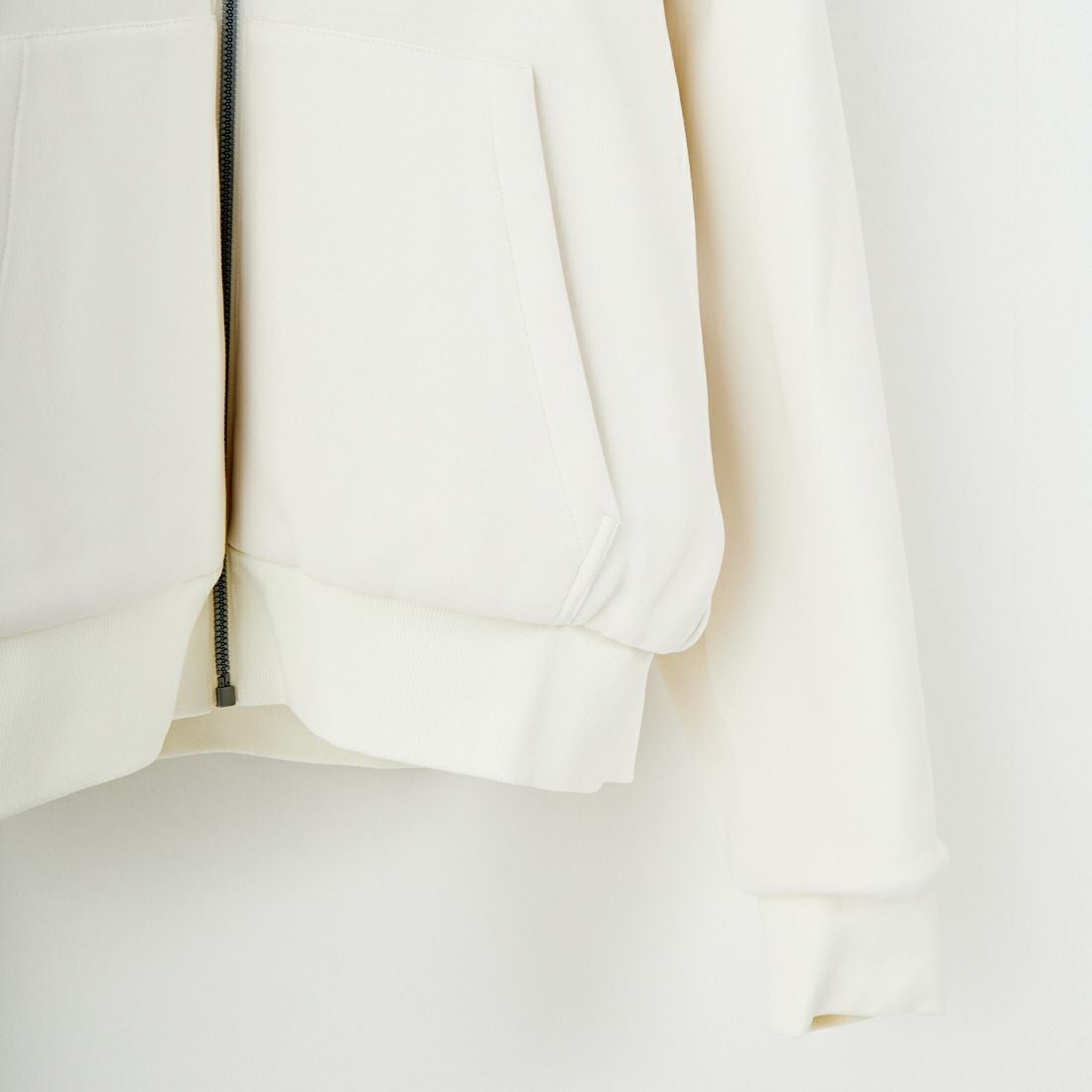 MACKAGE [マッカージュ] GWENDAL リバーシブルパーカー [11752711] CREAM