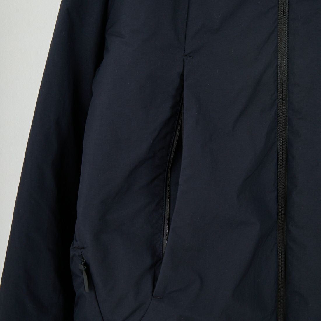 DESCENTE ALLTERRAIN [デサントオルテライン] インサレーテッドライトウェイトジャケット [DU5FWB14M] BK00