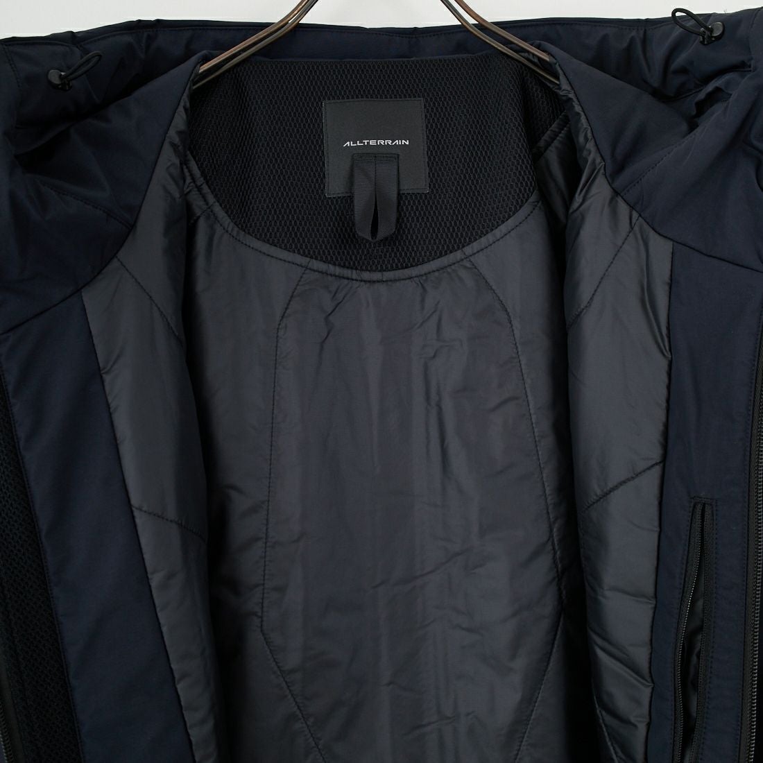 DESCENTE ALLTERRAIN [デサントオルテライン] インサレーテッドライトウェイトジャケット [DU5FWB14M] BK00