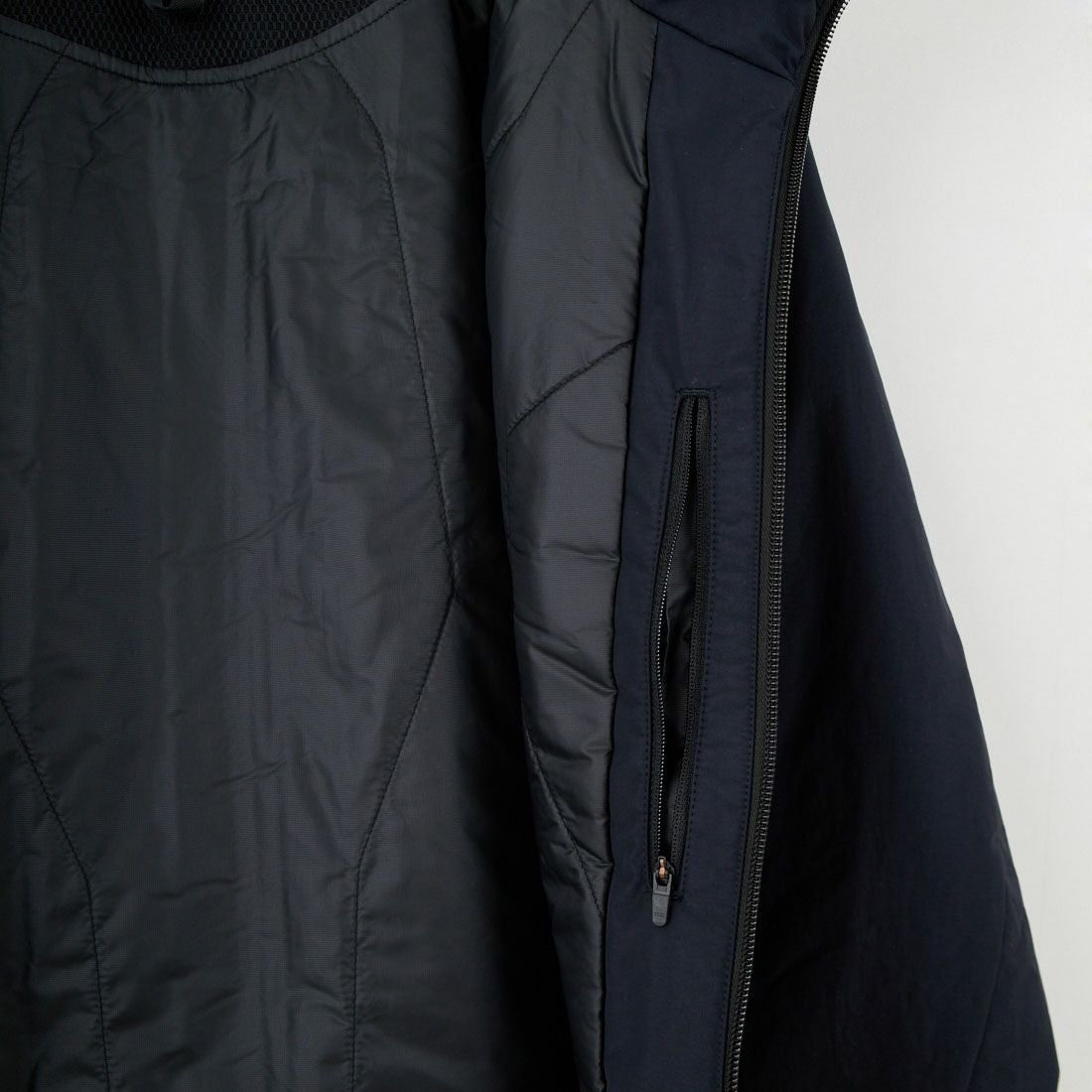 DESCENTE ALLTERRAIN [デサントオルテライン] インサレーテッドライトウェイトジャケット [DU5FWB14M] BK00