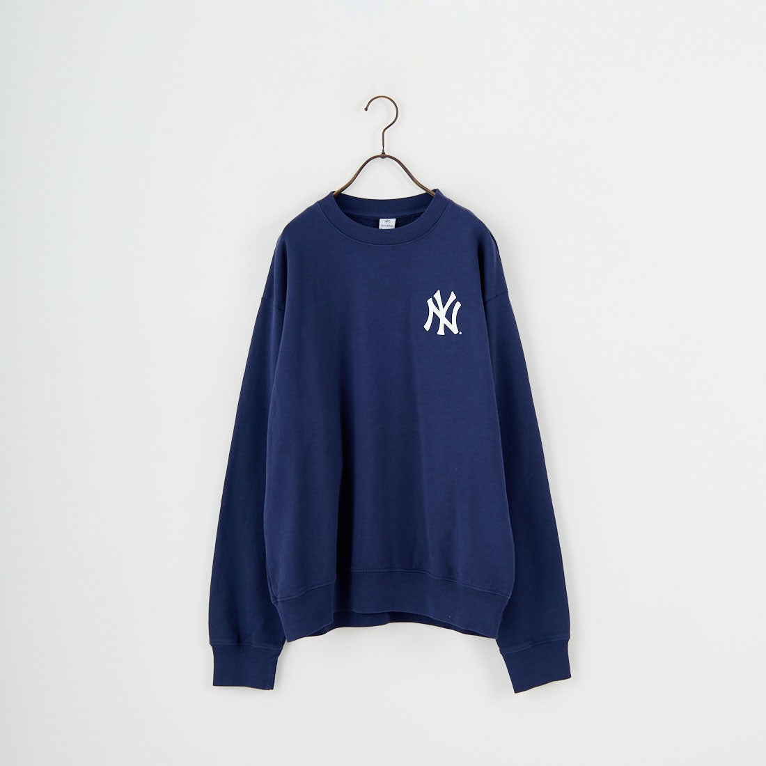 Sporty&Rich [スポーティアンドリッチ] NY セリフロゴクルーネックスウェット [ST071623631] DK.NAVY