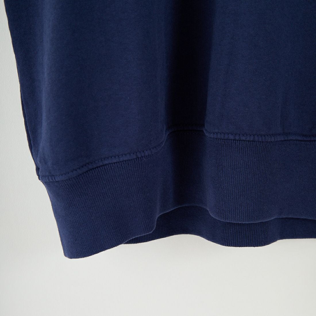 Sporty&Rich [スポーティアンドリッチ] NY セリフロゴクルーネックスウェット [ST071623631] DK.NAVY