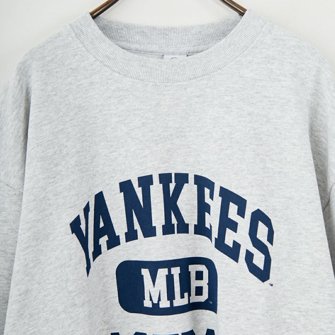 Sporty&Rich [スポーティアンドリッチ] NY アイビークルーネック