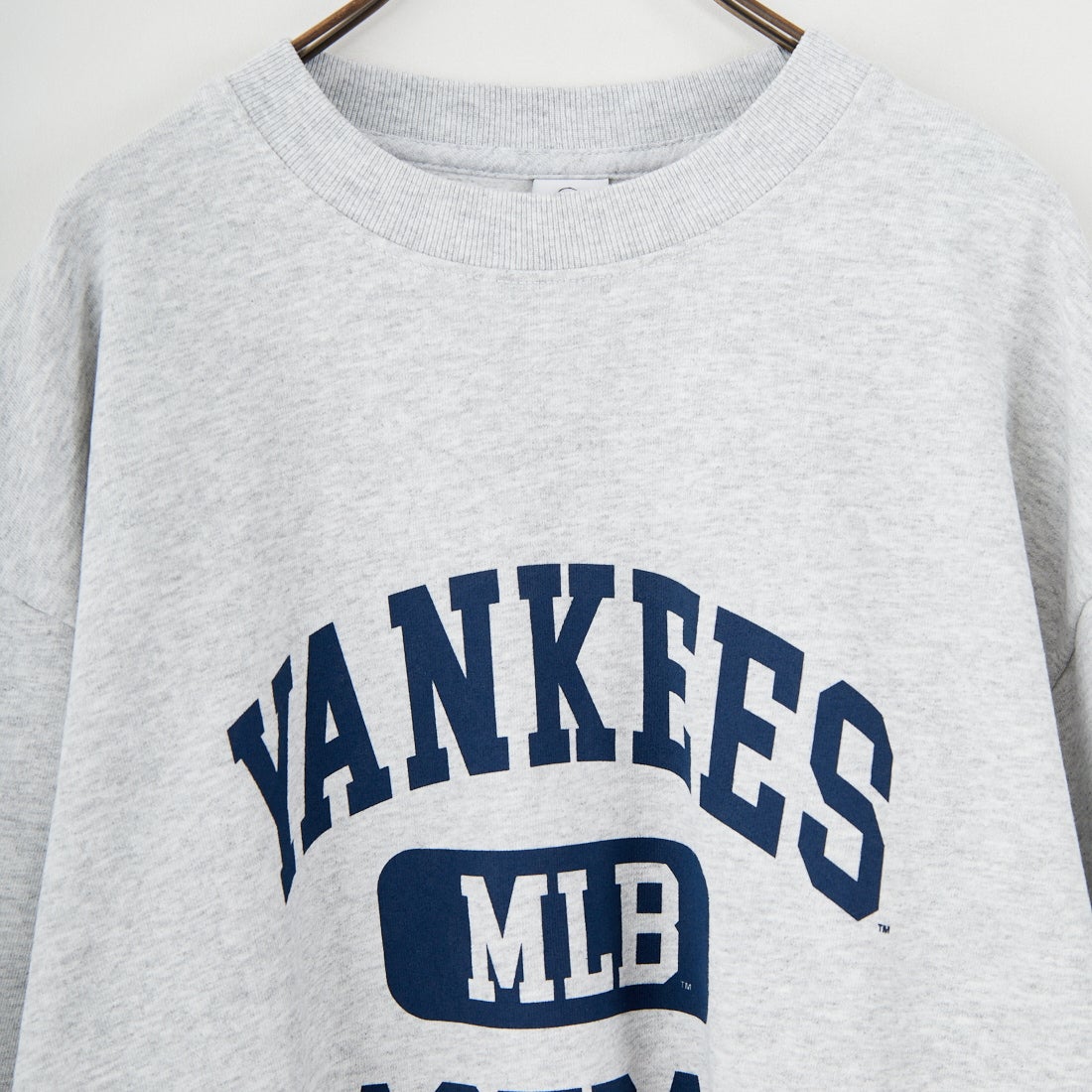 Sporty&Rich [スポーティアンドリッチ] NY アイビークルーネックスウェット [ST071623660] H.GRAY
