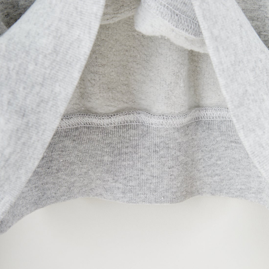 Sporty&Rich [スポーティアンドリッチ] NY アイビークルーネックスウェット [ST071623660] H.GRAY