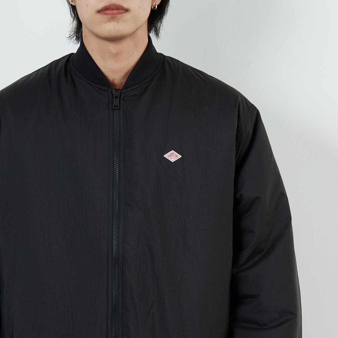 DANTON [ダントン] ナイロンボンバージャケット [DT-A0705PRD] BLACK &&モデル身長：179cm 着用サイズ：M&&