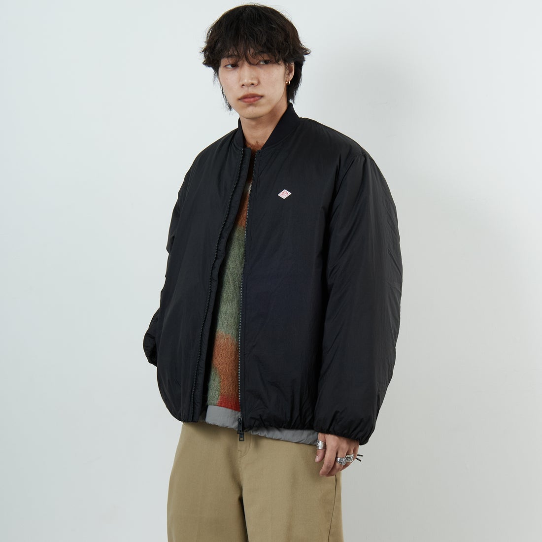 DANTON [ダントン] ナイロンボンバージャケット [DT-A0705PRD] BLACK &&モデル身長：179cm 着用サイズ：S&&