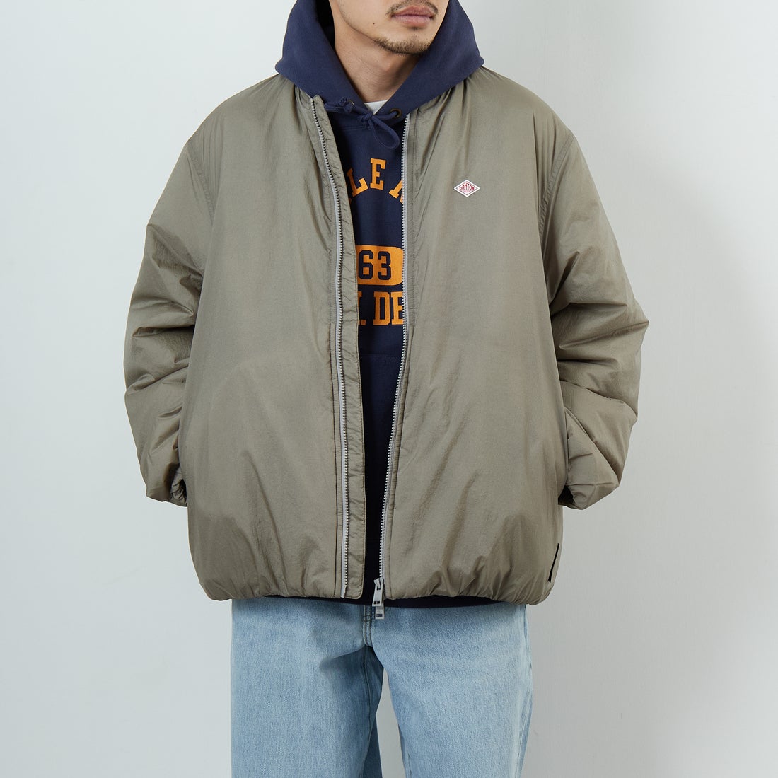 DANTON [ダントン] ナイロンボンバージャケット [DT-A0705PRD] GREIGE &&モデル身長：168cm 着用サイズ：S&&