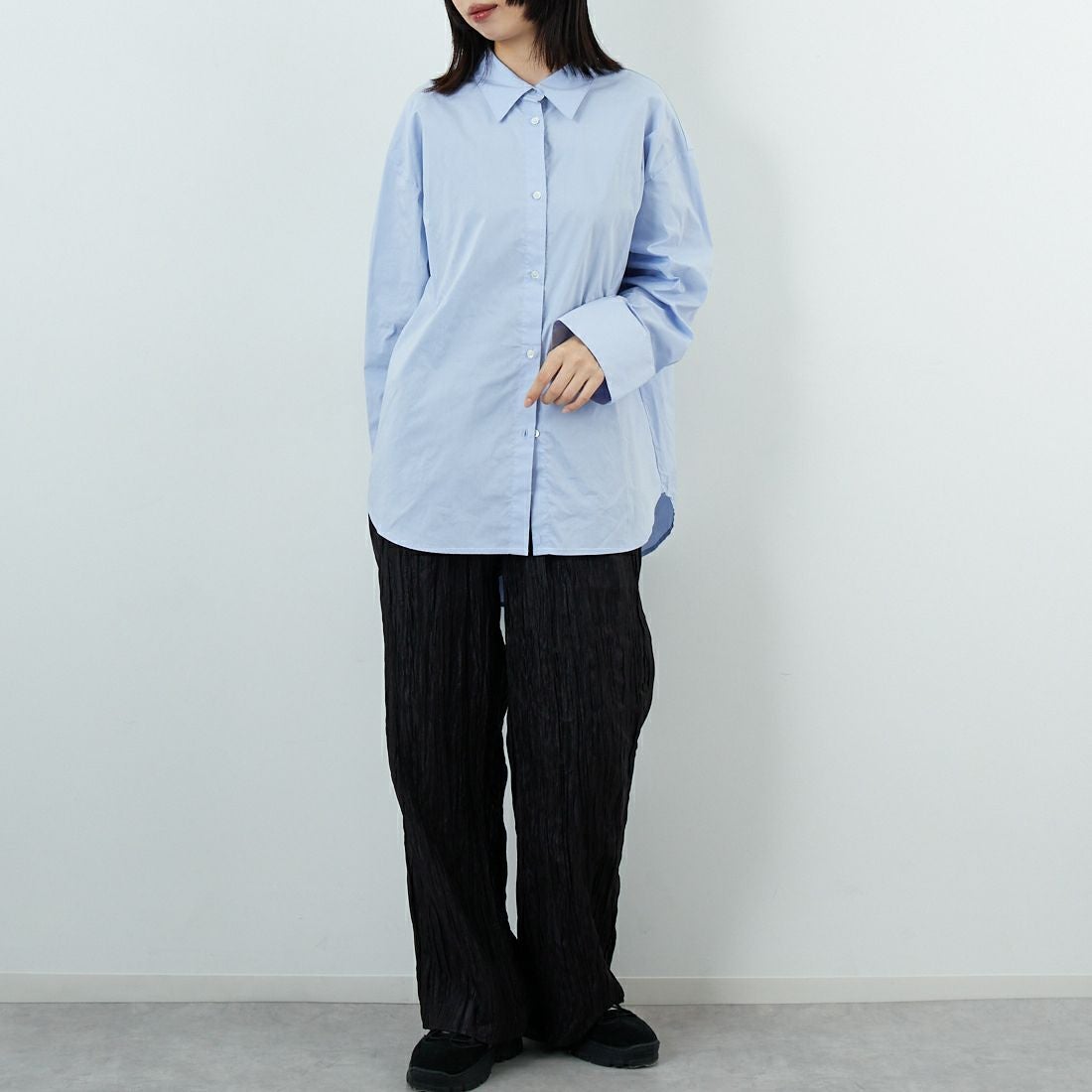 CHIGNON [シニヨン] 2WAYプリントシャツ [1555-219KK] SAX &&モデル身長：162cm 着用サイズ：F&&