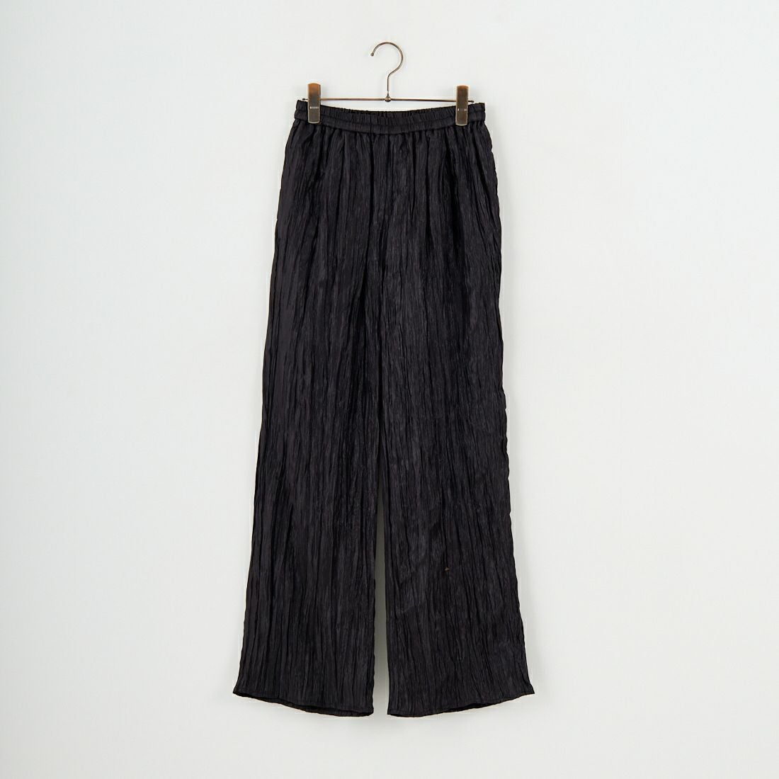 CHIGNON [シニヨン] シャイニーワッシャーパンツ [3655-264BZ] BLACK