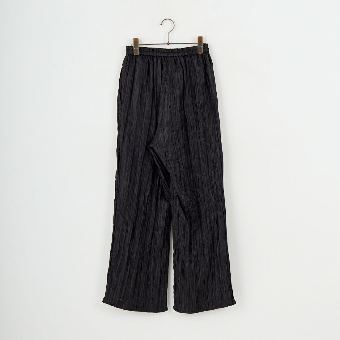 CHIGNON [シニヨン] シャイニーワッシャーパンツ [3655-264BZ] BLACK