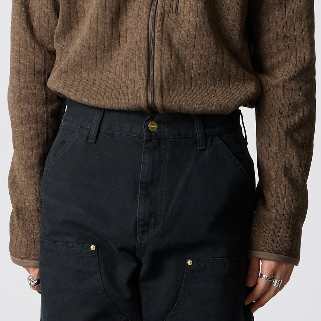 carhartt WIP [カーハートダブリューアイピー] ダブルニーパンツ [I034796] BLACK &&モデル身長：177cm 着用サイズ：30&&