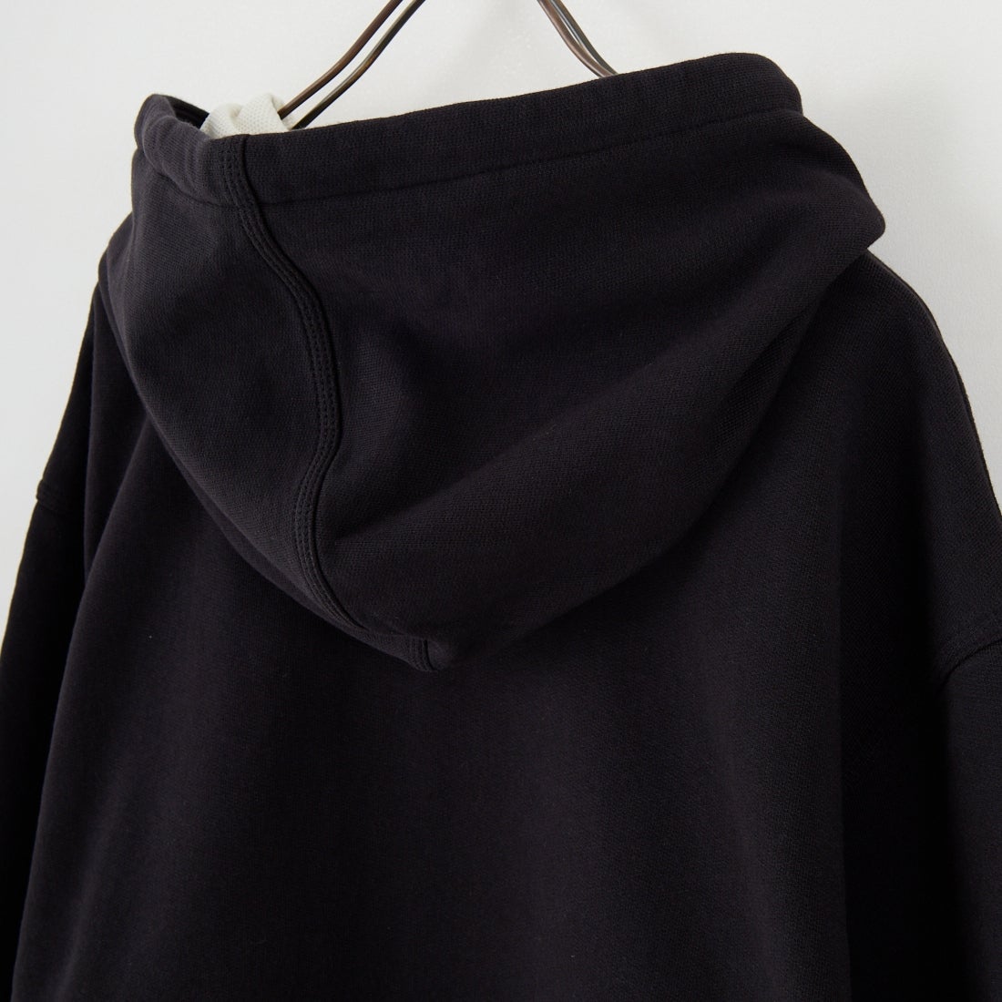 carhartt WIP [カーハートダブリューアイピー] アクティブスウェットジャケット [I035602] BLACK