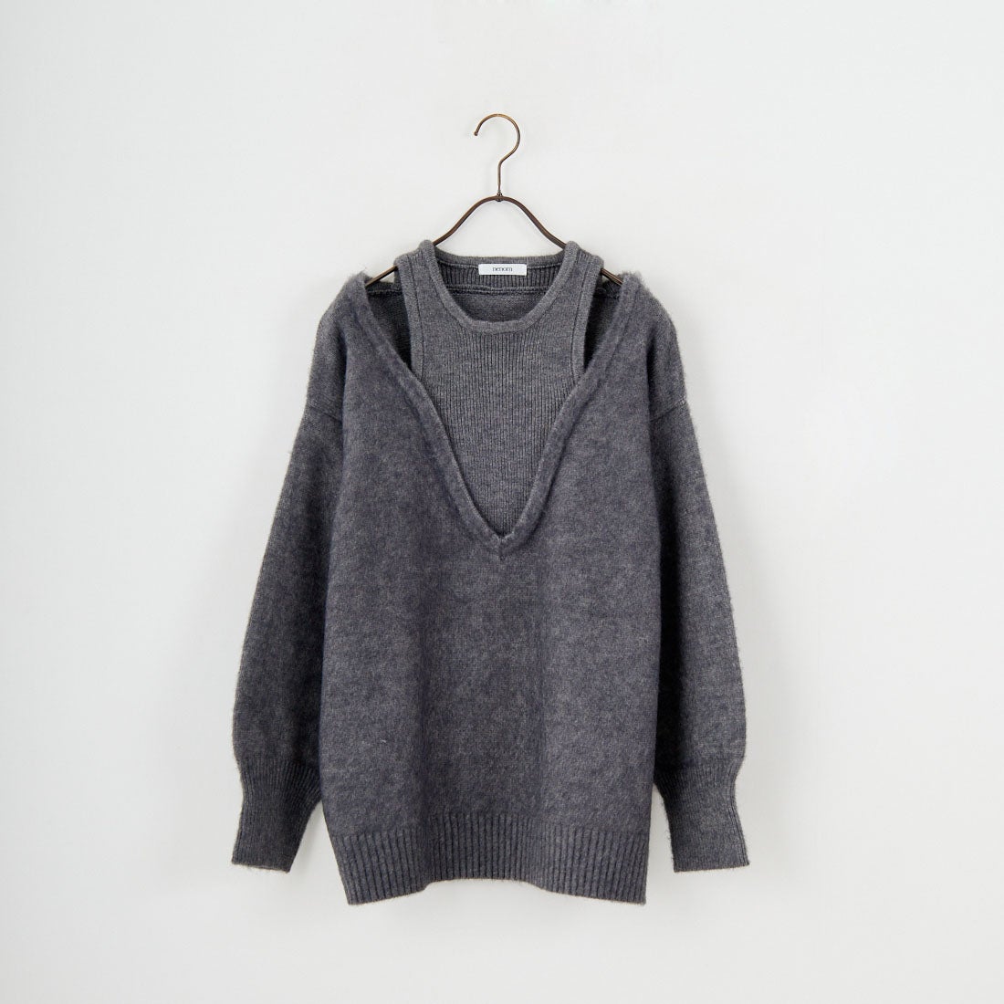 nenom [ネノム] レイヤードデザイン Vネックニット [NE25131039] 08 CHARCOA