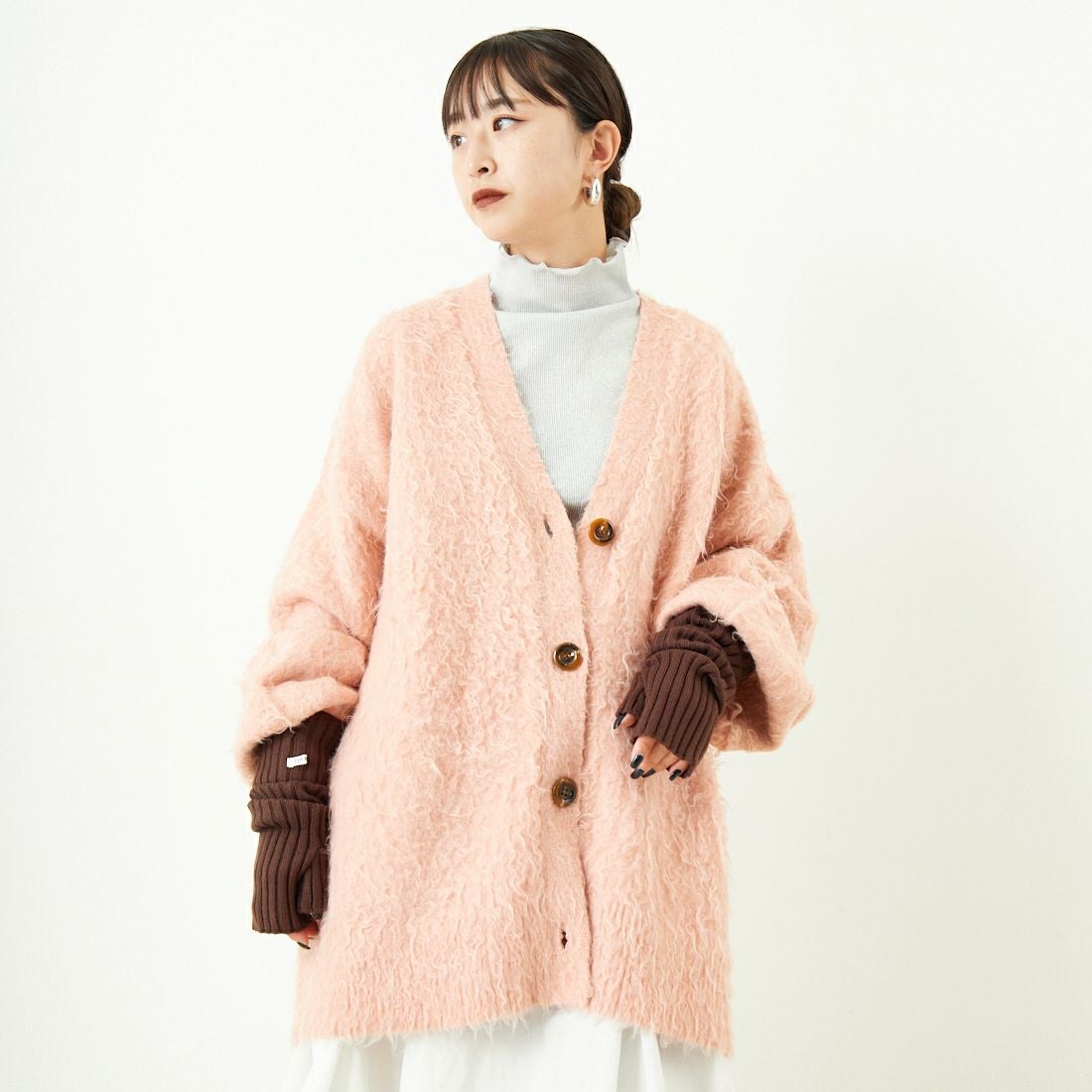 nenom [ネノム] シャギーニット Vネックカーディガン [NE25131037