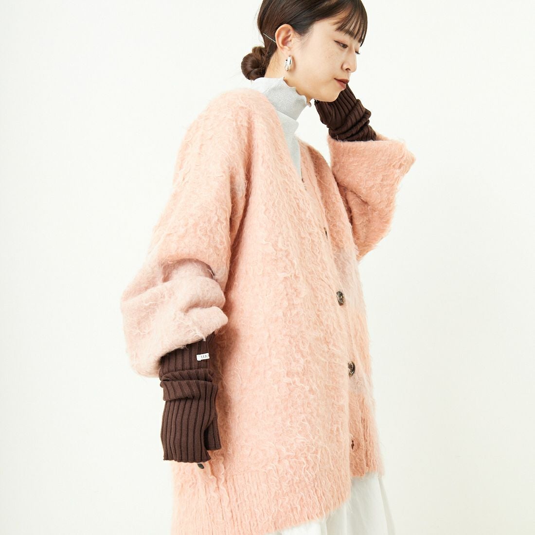 nenom [ネノム] シャギーニット Vネックカーディガン [NE25131037