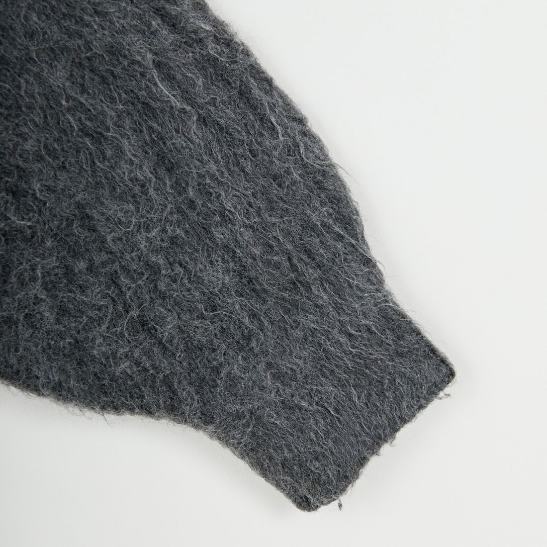 nenom [ネノム] シャギーニット Vネックカーディガン [NE25131037] 08 CHARCOA