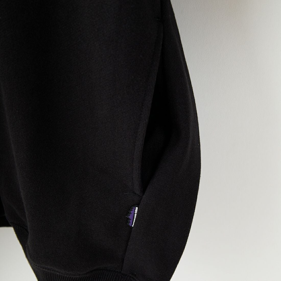 THOUSAND MILE [サウザンド マイル] 別注 バックプリント クルーネックスウェット [TM252UK50520-JF] 09 BLACK