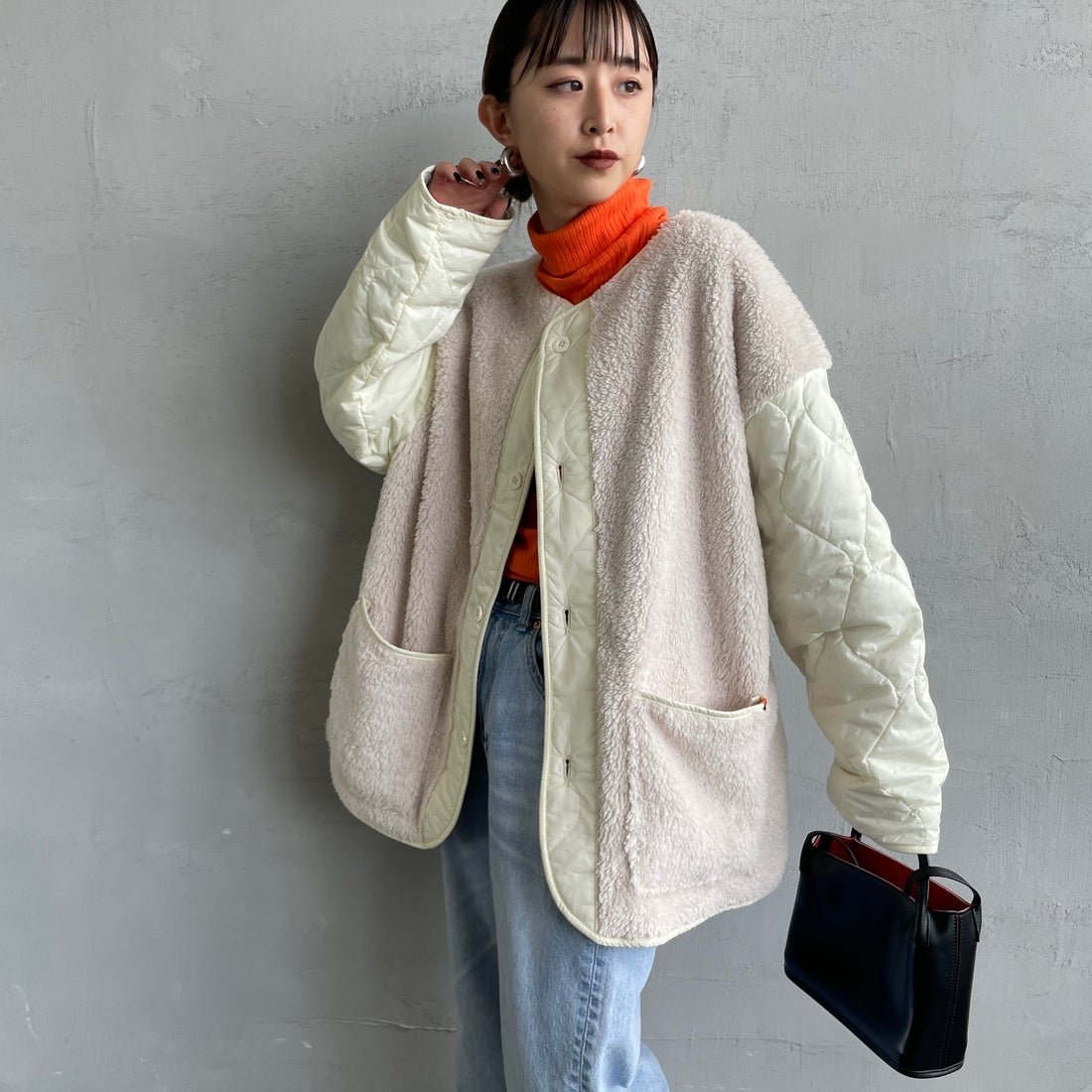 UNIVERSAL OVERALL [ユニバーサルオーバーオール] 別注 ボア切替 キルティングジャケット [U2532451IN-JF] IVORY &&モデル身長：150cm 着用サイズ：F&&