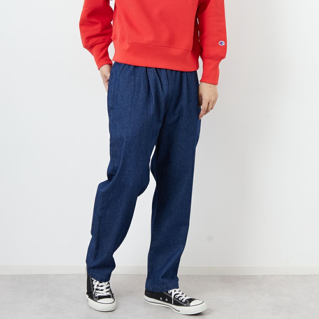 UNIVERSAL OVERALL [ユニバーサルオーバーオール] 別注 シェフパンツ [U2533601IN-JF] O.W DENIM &&モデル身長：179cm 着用サイズ：M&&