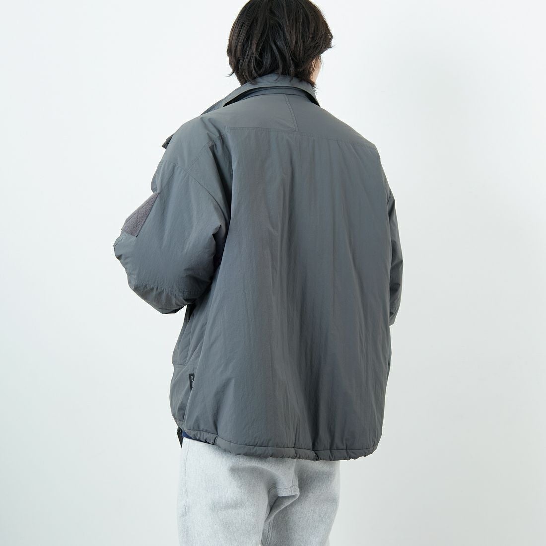 WILD THINGS [ワイルドシングス] ショートモンスターパーカー [WT25102SK] GREY &&モデル身長：179cm 着用サイズ：L&&